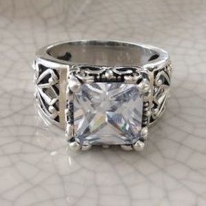 Silpada .925 sterling Uptown CZ ring